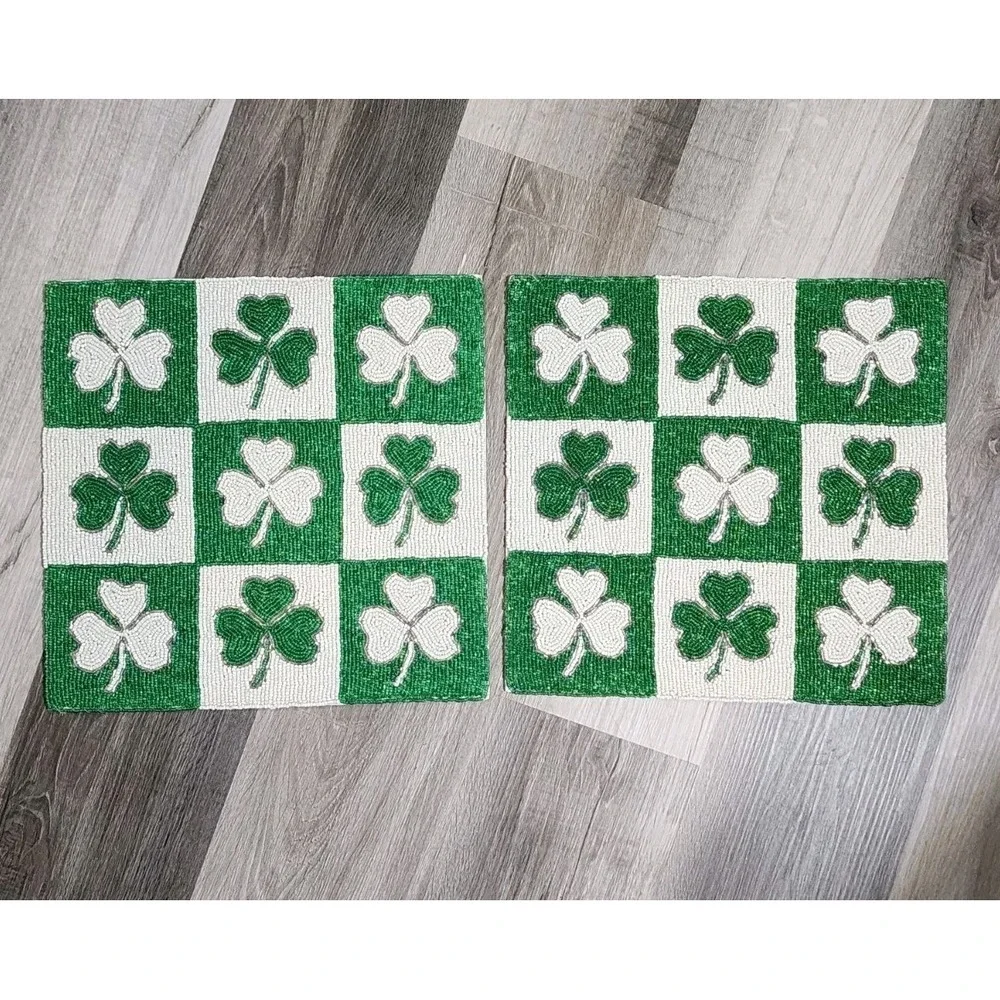 St Patricks Day Green White Shamrock Beaded Placemat Placemats Charger 2 Pc 14